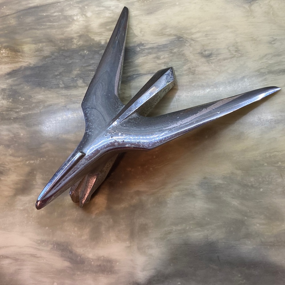 1949-1954 Chrysler New Yorker Hood ornament bird car parts
